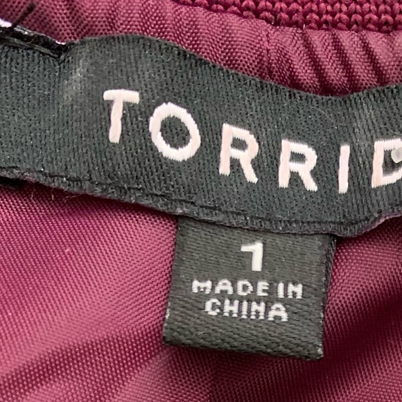 Torrid Bomber Jacket- Size 1X - Picture 4 of 6